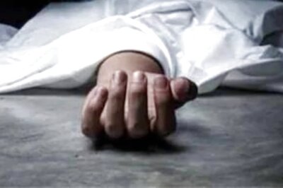 Delhi Man Dies by Suicide After Jumping in Front of Train on Delhi Metro's Blue Line