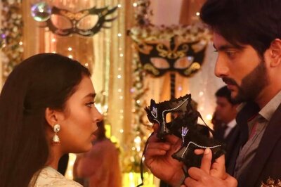 Sumbul Touqeer Khan Makes SHOCKING Revelation, Says She and Fahmaan Khan 'Not Much In Contact'