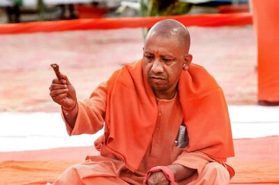 'Mandir Banne Laga Hai': In UP, Political Parties Are Locked in Battle of Songs as Campaigning Intensifies