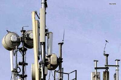Communications industry growing at 31 pc annually: Govt