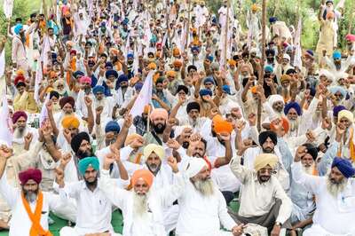 Punjab Farmers Intensify Stir Against Agri Reforms, to Organise ‘Rail Roko’ Agitation From Today