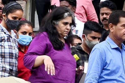 SC Issues Notice to Gujarat Govt on Activist Teesta Setalvad's Bail Plea