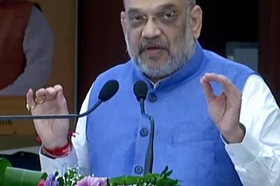 Choose Between 'AAP Nirbhar' and Atmanirbhar, Says Amit Shah Ahead of MCD Polls