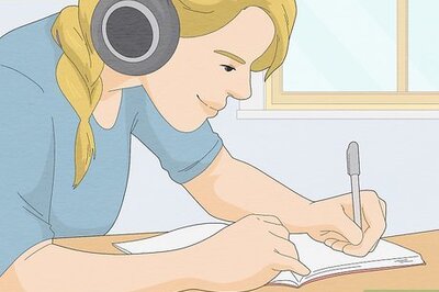 How to Concentrate While There Are Background Noises