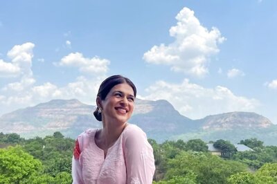 Shraddha Das' Pic In Black Sleeveless Top From Lonavala Trip Viral