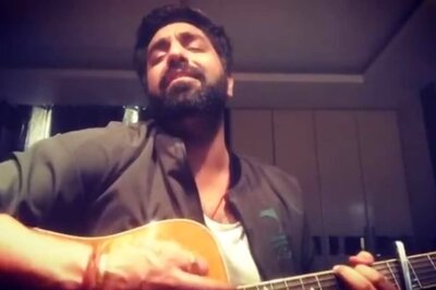 'Tera Ban Jaunga' Fame Singer Akhil Sachdeva Fulfills Ailing Fan's Wish