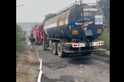 Four Held in Gujarat, Days After 6 Workers Died Due to Inhalation of Chemical Fumes Leaked from Tanker