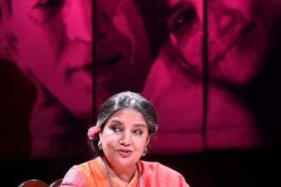 Shabana Azmi’s ‘Kaifi Aur Main’ Is The Perfect Ode To Her Parents Kaifi and Shaukat Azmi