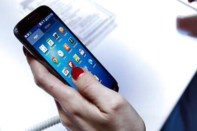 Samsung estimates Q2 record profit, misses forecast as smartphone worries deepen