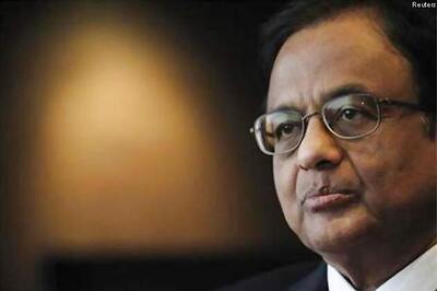 Oppn slams Chidambaram for blaming predecessor for economic crisis