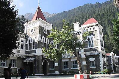 'Give Your Gown Back': Uttarakhand HC Seeks to Cancel Designation of a Senior Advocate