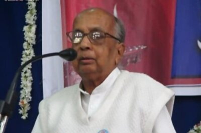 Noted writer Chidananda Murthy dragged by police in presence of Karnataka CM, detained