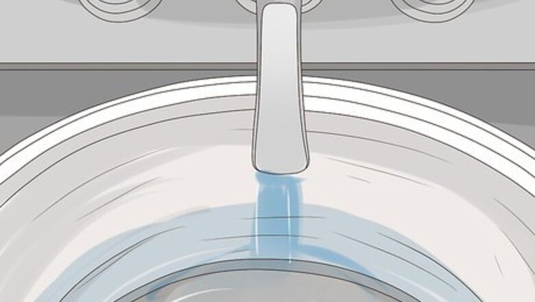 How to Let Your Slow Cooker Clean Itself