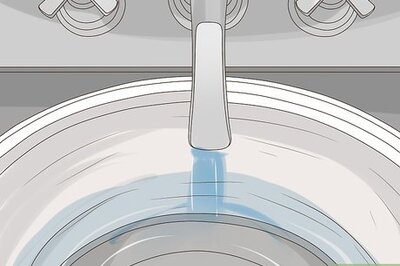 How to Let Your Slow Cooker Clean Itself