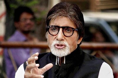Amitabh Bachchan Crosses 29 Million Followers on Twitter