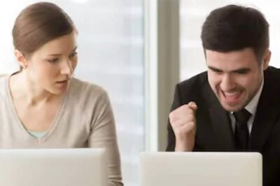 Expert Shares How To Handle Workplace Jealousy