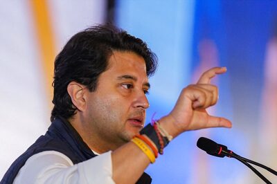 Union Minister Jyotiraditya Scindia Tests Covid Positive