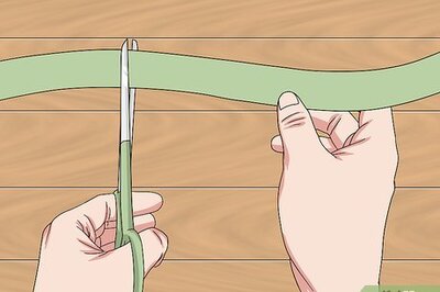 How to Make a Bow with Wired Ribbon