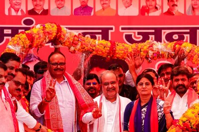 Mirzapur Lok Sabha Elections: Apna Dal (S) Candidate Anupriya Patel in the Hunt for Hat-trick; SP Fields BJP Turncoat