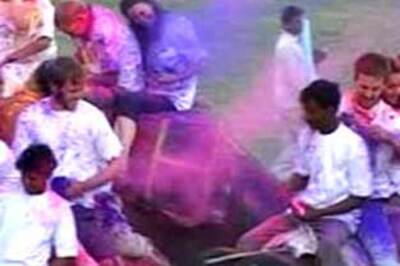 Eight-year-old shot at for spraying colours on man