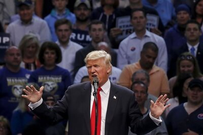 Trump Uses Fake Accent to Mock Indian Call Centre Employee