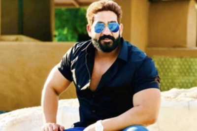 YouTuber Bobby Kataria, Who Smoked Cigarette In A Plane, Arrested Over Human Trafficking Charges