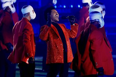 The Weeknd Performs Starboy, Blinding Lights with Bandaged Dancers at Super Bowl Halftime