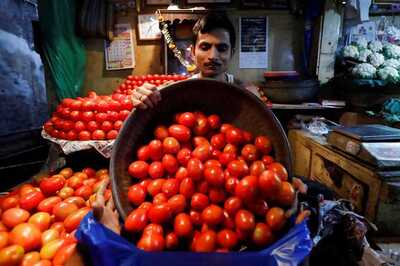 Tomato Prices Rise to Rs 70/kg in Delhi Due to Supply Shortage During Covid-19 Lockdown