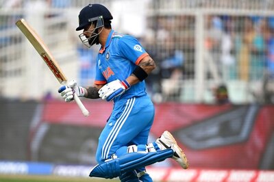 WATCH: Eden Gardens Roars Loud to Welcome Virat Kohli to Bat on His 35th Birthday