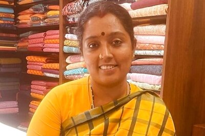 Followers Go Gaga As Gaayathri Krishnan Exits Tamil Show Kizhakku Vaasal