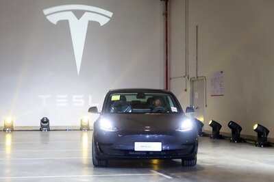 Tesla in Talks to Use Cobalt-Free CATL Batteries in China-Made Electric Cars