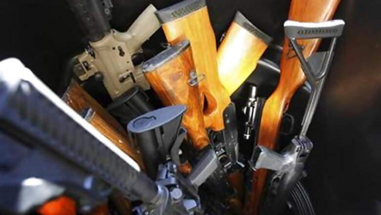 New York seals 1st state gun laws since Newtown massacre