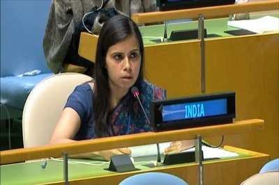 Diplomat Eenam Gambhir, Who Called Out Pak Lies in UN, Falls Prey to Phone Snatchers in Delhi