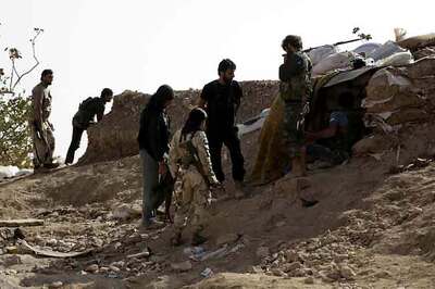 Syrian army and Russian jets target rebel towns north of Homs