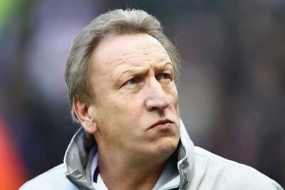 Struggling QPR fire manager Neil Warnock