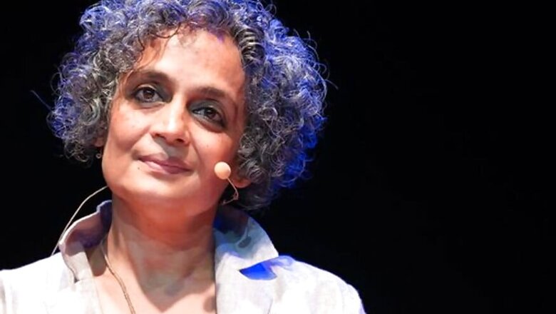 Modi Govt Following Divert and Rule, Says Arundhati Roy As Civil Society Bats for Arrested Activists