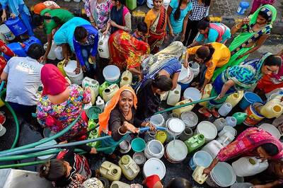 Tempers Fray, Fists Fly in India's Daily Battle For Water