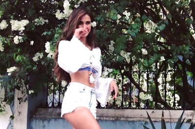 Disha Patani Signals Change in Weather in Trendy Top and Denim Shorts, See Pics