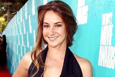 'Twilight' is about a very unhealthy relationship: Shailene Woodley