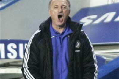 Scolari begs Chelsea to spend in January: Report