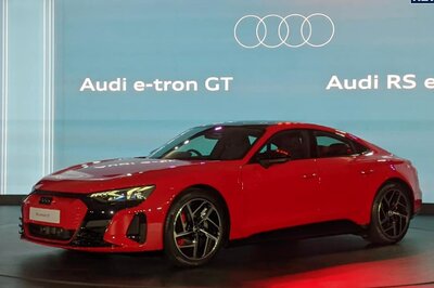 Audi e-tron GT, RS e-tron GT Electric Coupes Launched in India, Prices Start at Rs 1.80 Crore