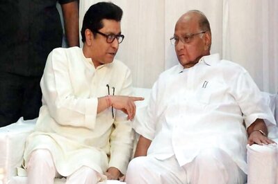 MNS Chief Raj Thackeray Meets NCP's Sharad Pawar as Political Impasse Continues in Maharashtra