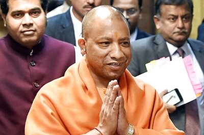 Trees Cut in Kanpur for Yogi Adityanath's Helipad, SP Leaders Perform 'Last Rites'