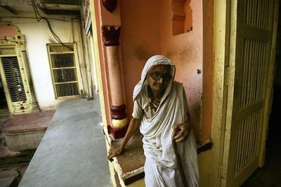 19 Senior Citizens With Disabilities Beaten Up, Held Captive in Unsanitary Old Age Home in Delhi