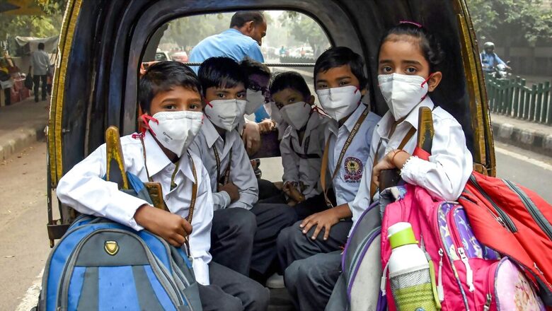 Delhi: Air Quality 'Very Poor' as Schools Reopen; GRAP III In Place, THESE Vehicles Still Banned