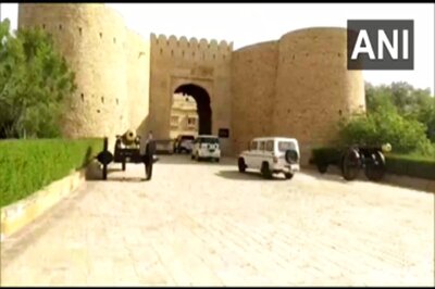 More Than 50 Congress MLAs of Gehlot Camp Moved to Jaisalmer in Chartered Flights to 'Prevent Poaching'