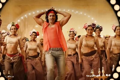 Judwaa 2: Suno Ganpati Bappa Is All About Varun Dhawan's Energetic Moves
