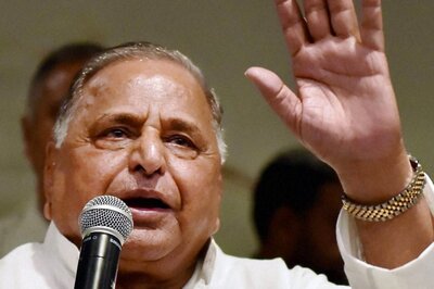 SP Workers to Hold Prayer Meetings for Mulayam Across UP on October 21