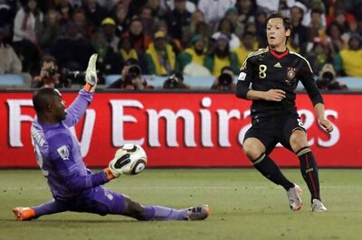 Oezil is centre of attention for top clubs