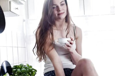 Why You Should Avoid Sitting Cross-legged